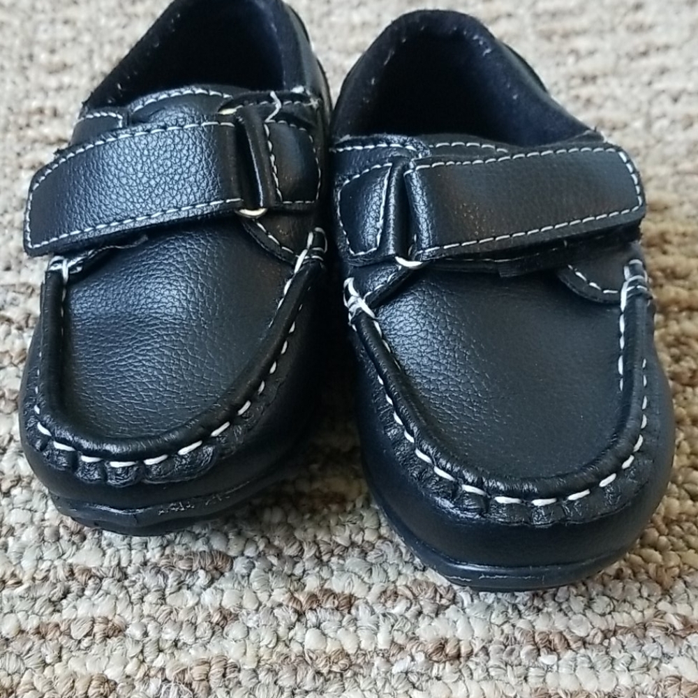 Black shoes